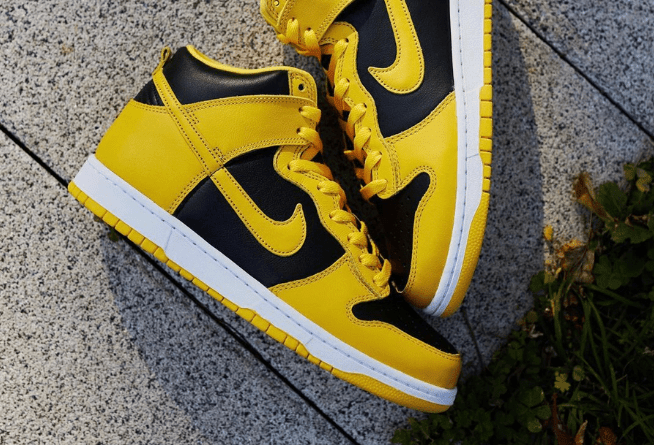 耐克Dunk小武当配色 Nike Dunk High SP “Varsity Maize” 耐克Dunk黑黄中帮发售日期 货号:CZ8149-002