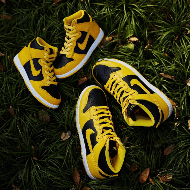 耐克Dunk小武当配色 Nike Dunk High SP “Varsity Maize” 耐克Dunk黑黄中帮发售日期 货号:CZ8149-002