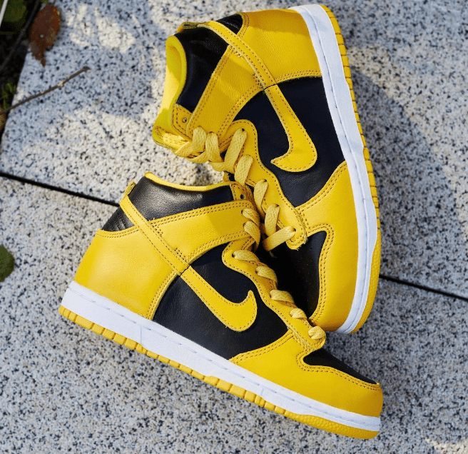 耐克Dunk小武当配色 Nike Dunk High SP “Varsity Maize” 耐克Dunk黑黄中帮发售日期 货号:CZ8149-002