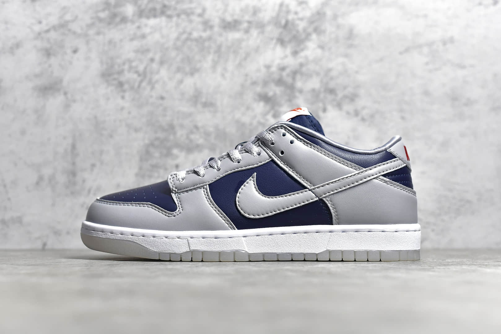 耐克Dunk SB灰蓝色透明底 NIKE Dunk SB LOW 纯原版本耐克灰蓝皮面低帮 货号:DD1768-400