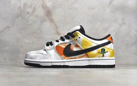 耐克Dunk SB扎染外星人 NIKE SB Dunk Low Pro QS Roswell Raygun 耐克Dunk外星人白色低帮 货号：BQ6832-101