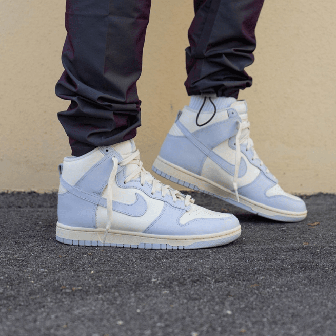 耐克Dunk白蓝高帮新款上脚图 Nike Dunk High WMNS “Football Grey” 全新耐克Dunk发售 货号:DD1869-102