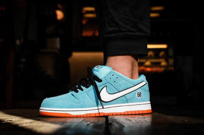 耐克Dunk SB赛车 Nike SB Dunk Low “Club 58” 全新耐克Dunk SBGulf Racing 海湾石油车队 货号:BQ6817-401