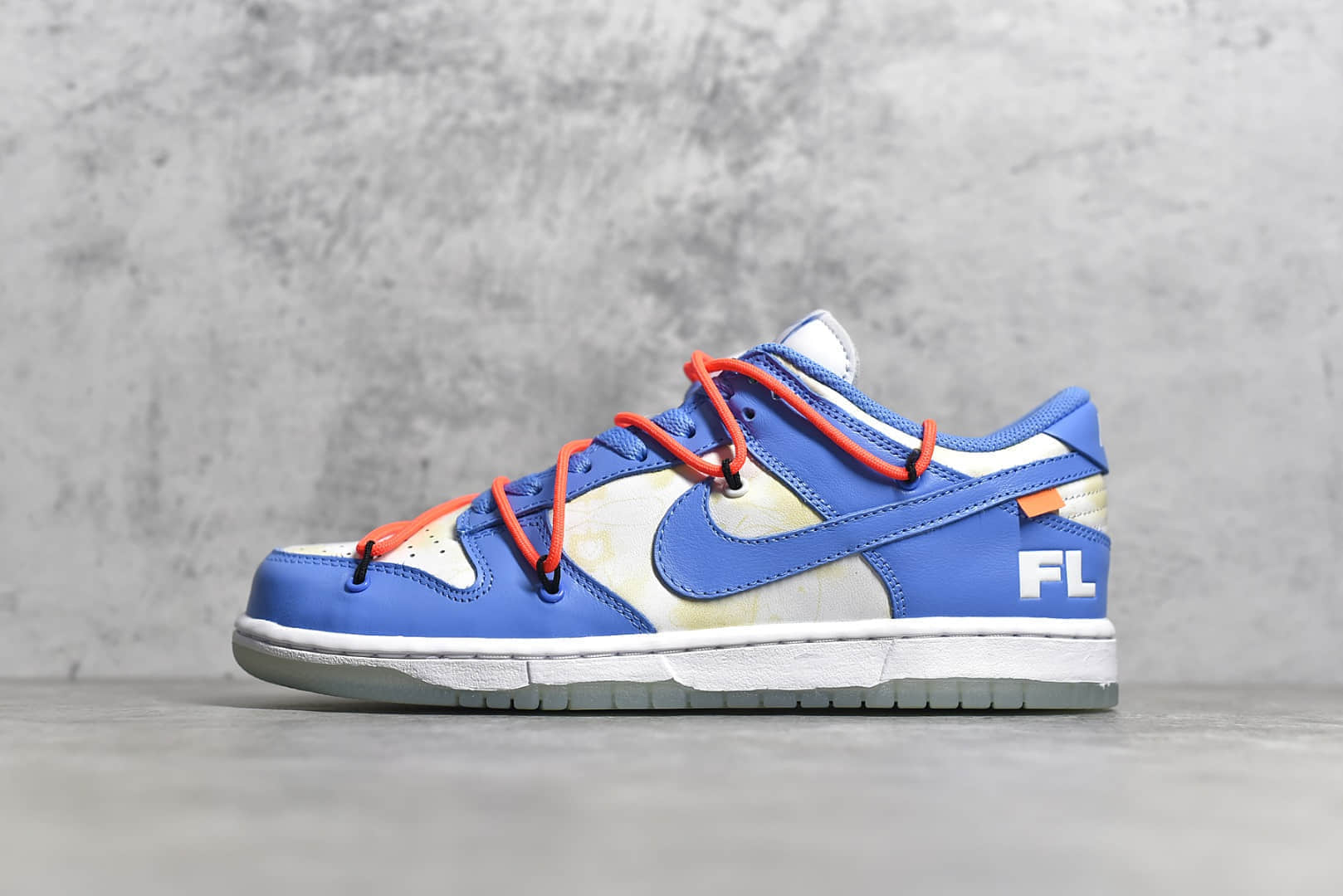 耐克Dunk OW Futura联名白蓝低帮 Off-White x Futura x SB Dunk 三方联名 耐克原厂裸鞋渠道