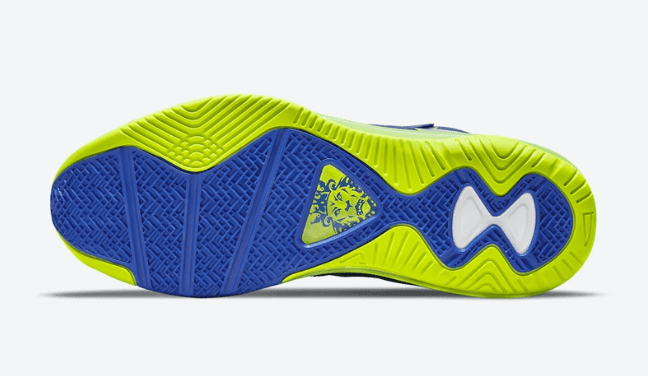 耐克詹姆斯18代球鞋 Nike LeBron 8 V2 Low “Sprite” 耐克詹姆斯18代球鞋雪碧配色发售日期 货号:DN1581-400