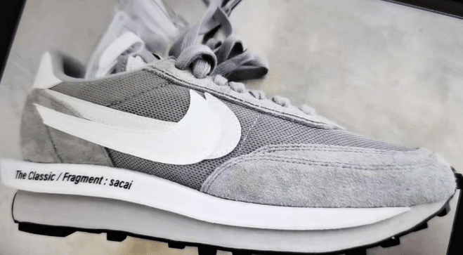 耐克Sacai闪电三方联名实物图 fragment x sacai x Nike LDWaffle 耐克Sacai联名白灰色 货号:DH2684-001