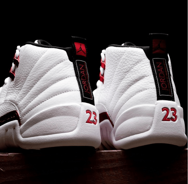AJ12红扣实物图 Air Jordan 12 “Twist” 全新AJ12白红配色曝光 AJ12 Twist实战球鞋 货号:CT8013-106