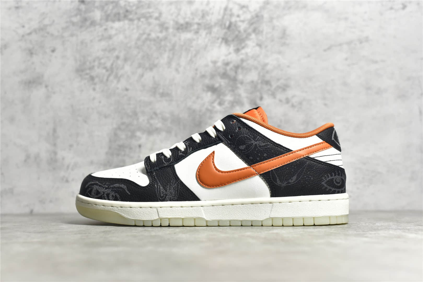 耐克Dunk SB万圣节大底反光配色 NIKE Dunk SB Low 耐克Dunk SB黑白橙猫头鹰 货号:DD3357-100