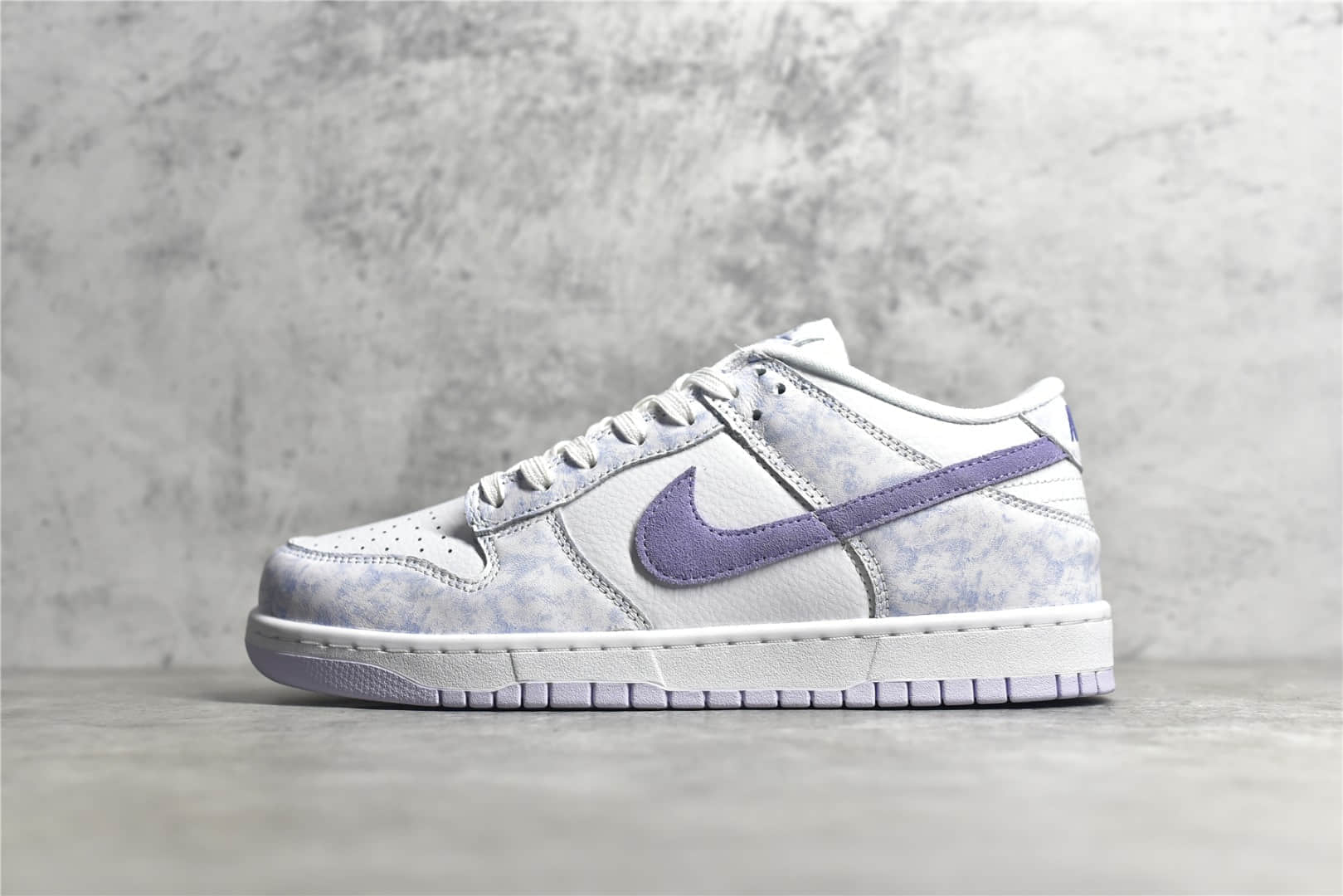 耐克Dunk水洗白紫低帮Nike Dunk Low Purple Pulse公司级别 DUNK板鞋 紫色 水洗 货号：DM9467-500