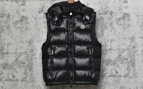 蒙口马甲蒙口羽绒服 蒙口黑色正品复刻 Moncer 19FW TIB 蒙口2022新款