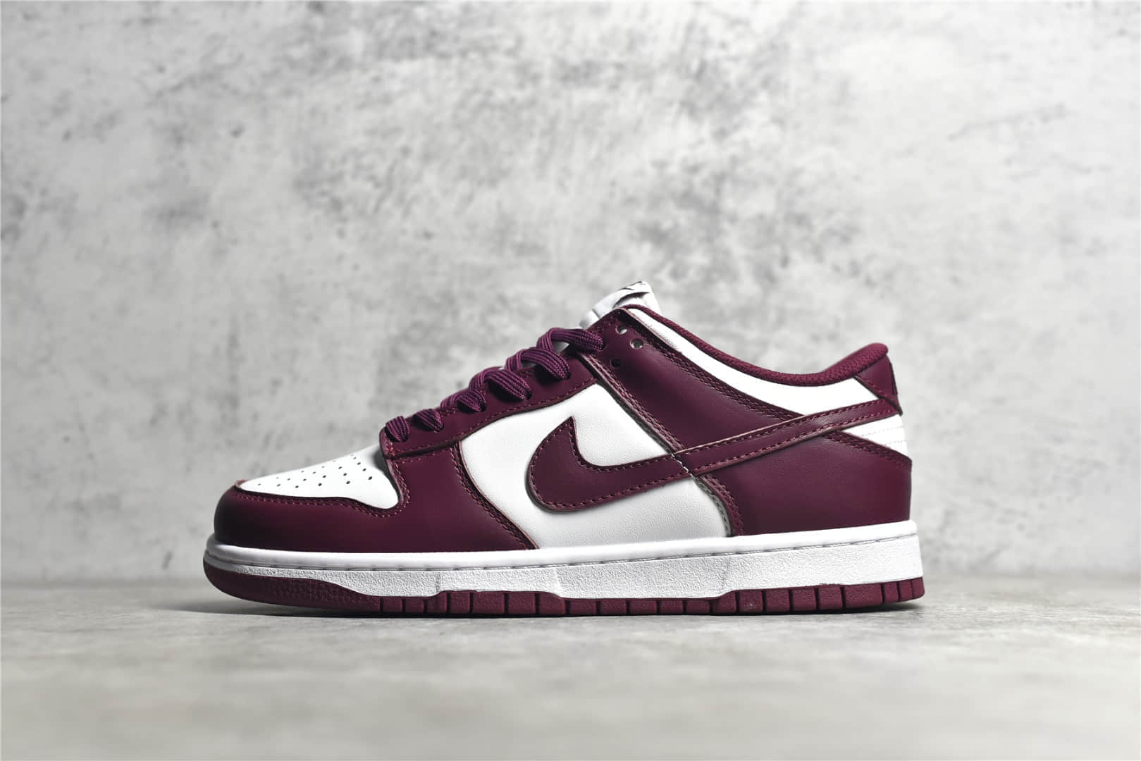 耐克SB Dunk酒红低帮 Nike SB Dunk Low“Bordeaux”Pz 莆田纯原鞋 耐克Dunk白红低帮 货号:DD1503-108