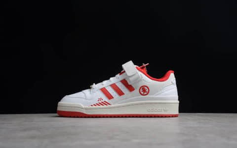 阿迪达斯Forum84白红低帮 adidas originals Forum 84 Low OG”HazyCopper” 货号：GW3493