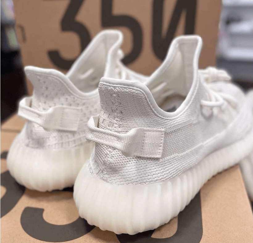 阿迪达斯椰子350V2纯白2.0 adidas Yeezy Boost 350 V2 “Pure Oat” 椰子350V2白色上脚 货号:HQ6316