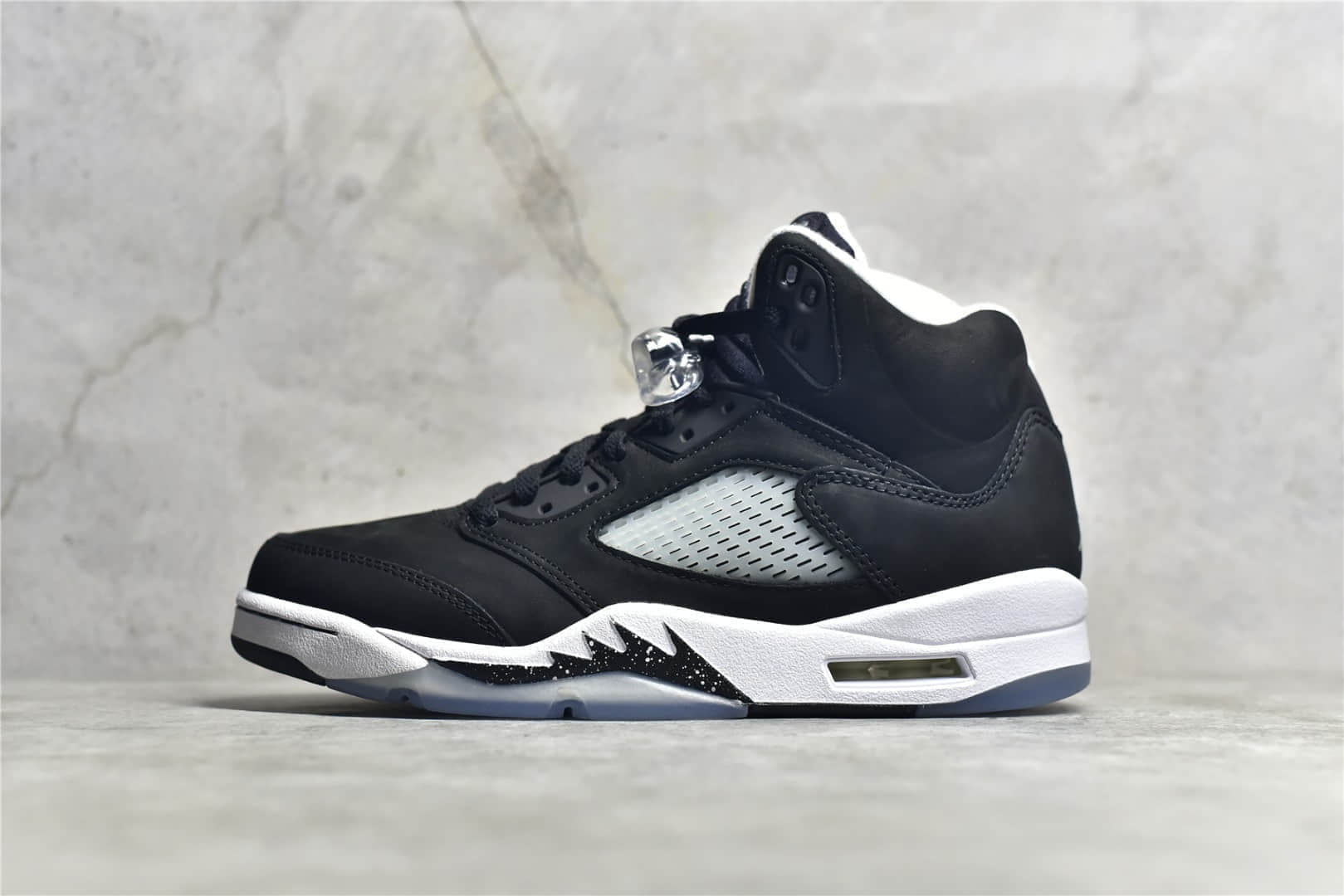 AJ5奥利奥高帮实战球鞋 Air Jordan 5 Retro"Oreo" 莆田档口高端球鞋货源 货号：CT4838-011