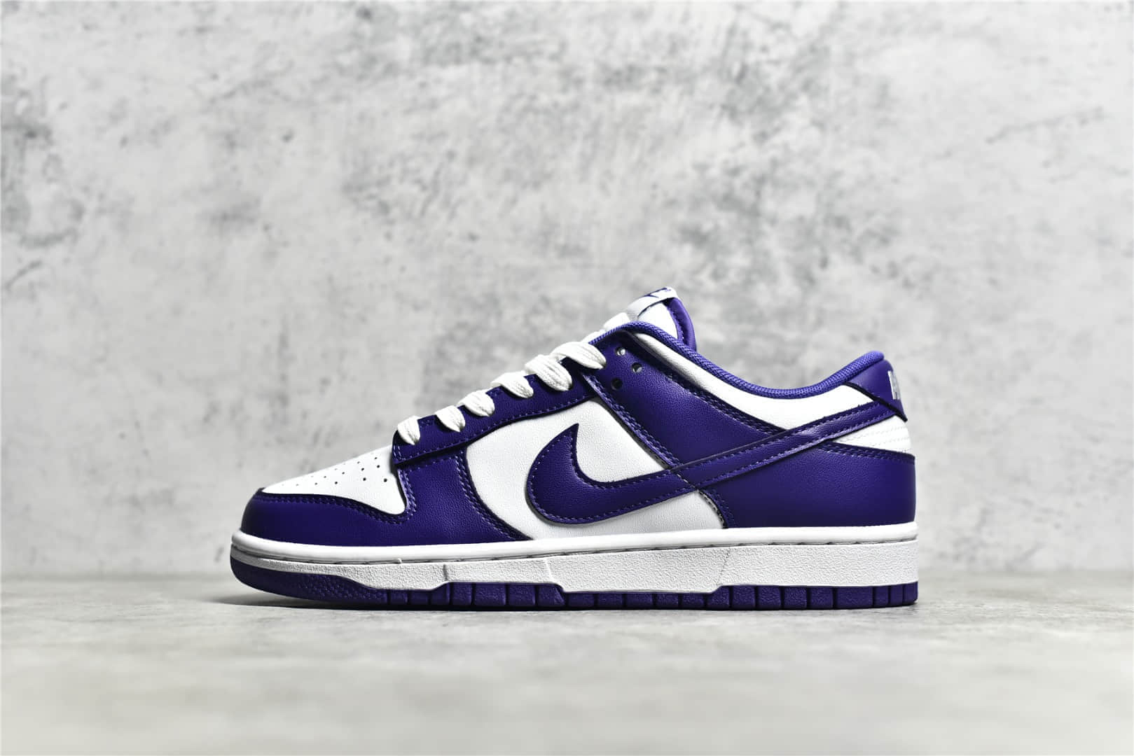 耐克Dunk白紫低帮GOD纯原版本 Nike Dunk Low “Court Purple” 耐克Dunk尺码标准  货号：DD1391-104