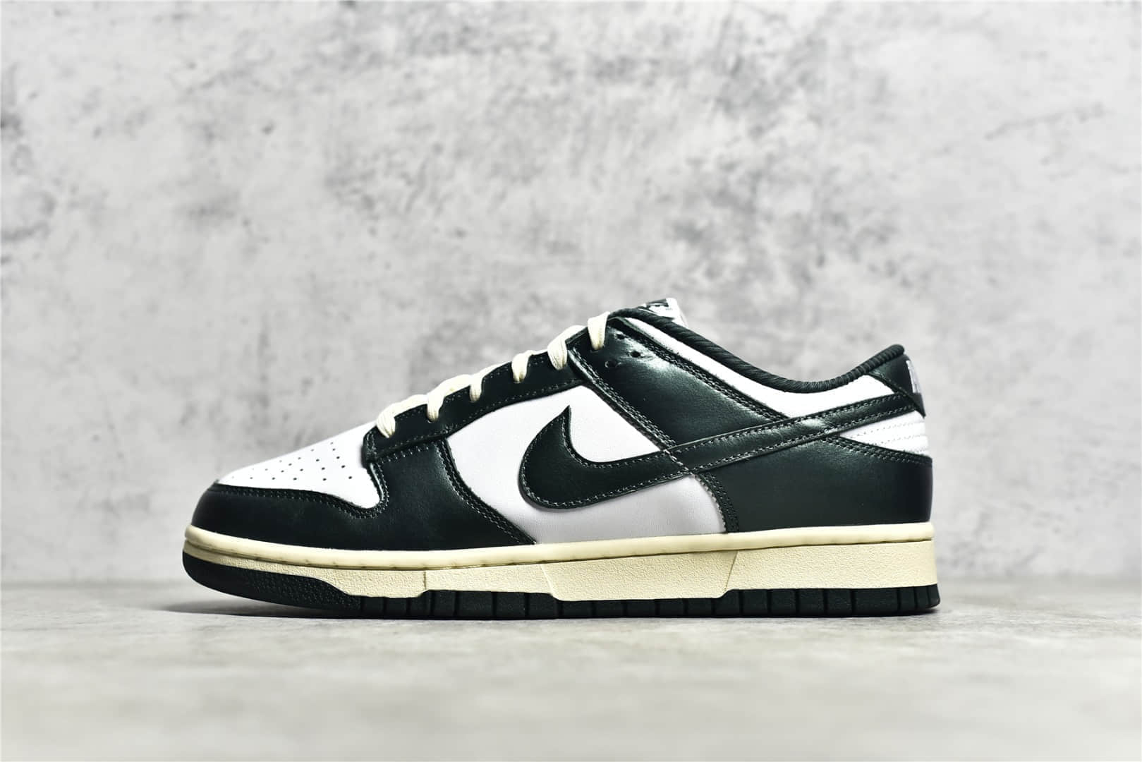 耐克Dunk白绿做旧低帮 Nike Dunk Low " Vintage Green" 莆田纯原鞋 原厂耐克Dunk 货号:DQ8580-100