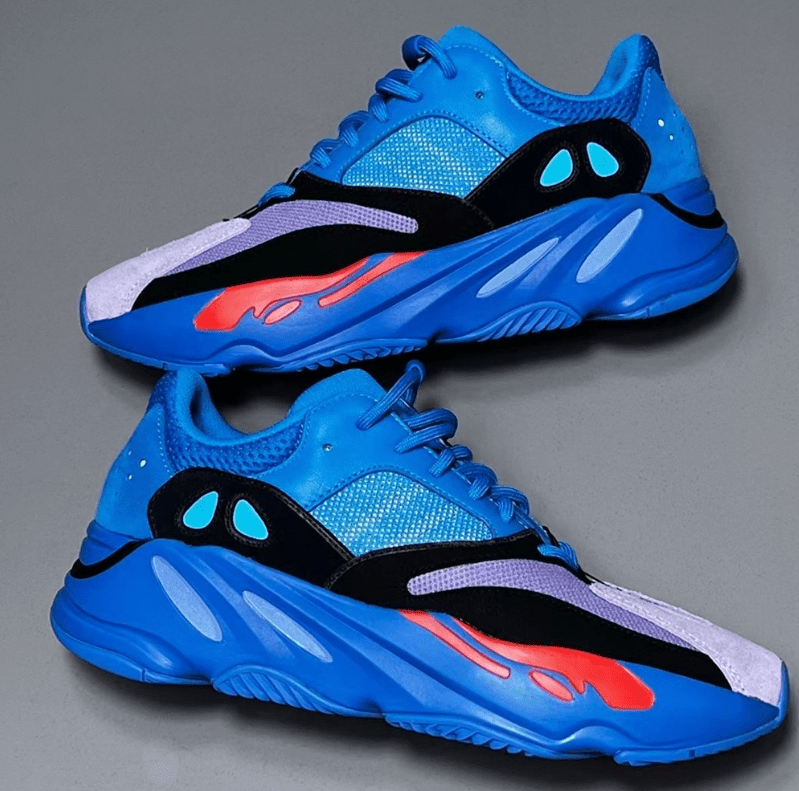椰子700蓝色新配色发售 adidas Yeezy Boost 700 “Hi-Res Blue” 椰子700红蓝实物图 货号:HQ6980