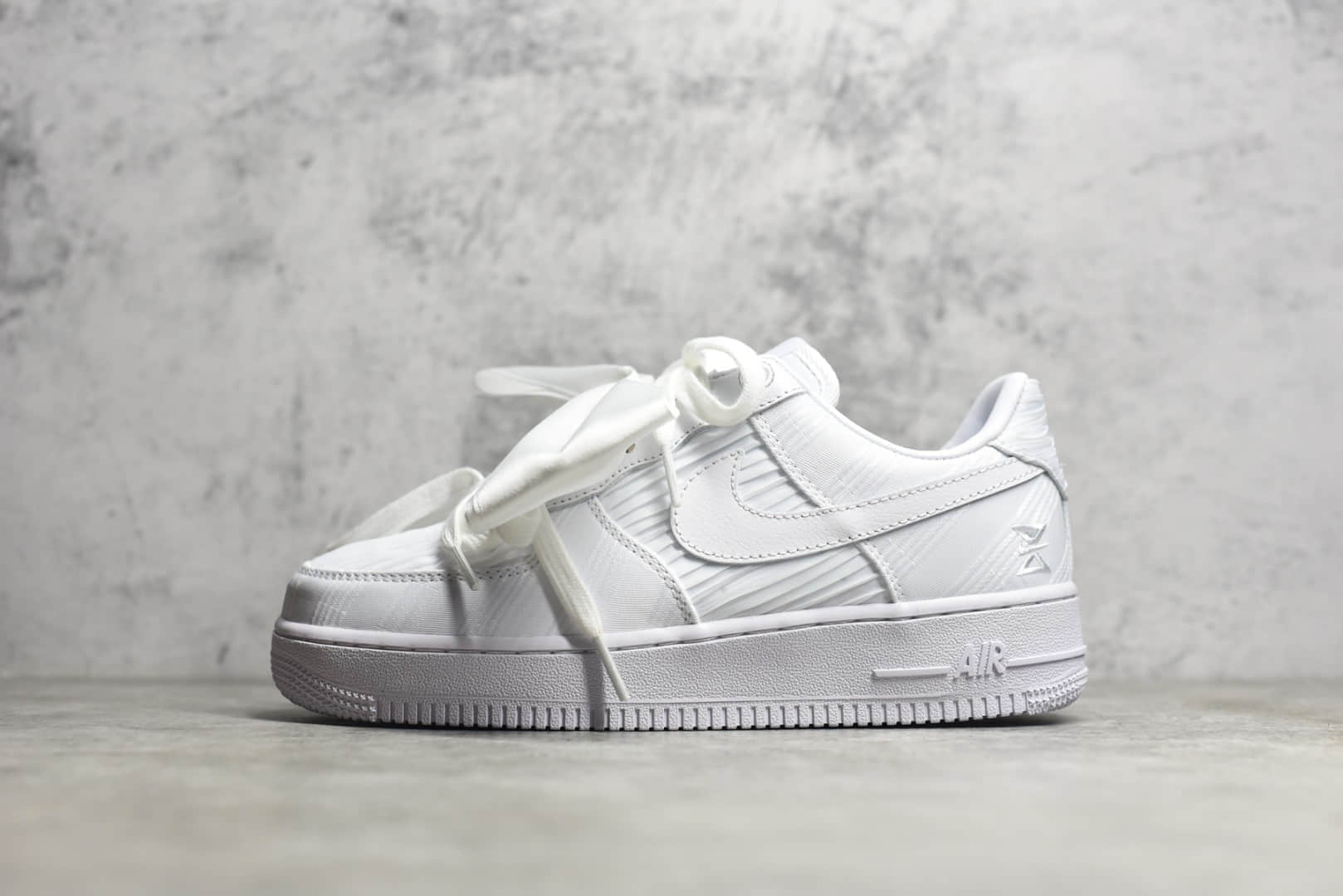 耐克空军一号蝴蝶结白色低帮 Nike Air Force 1 Low “Bow” 耐克空军白色情人节 货号:DV4244-111