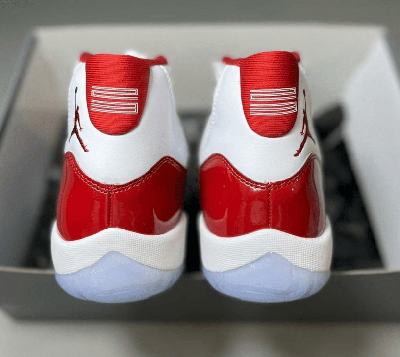 AJ11樱桃大魔王最新实物图 Air Jordan 11 “Cherry” 实战球鞋AJ11白红AJ真碳 货号:CT8012-116
