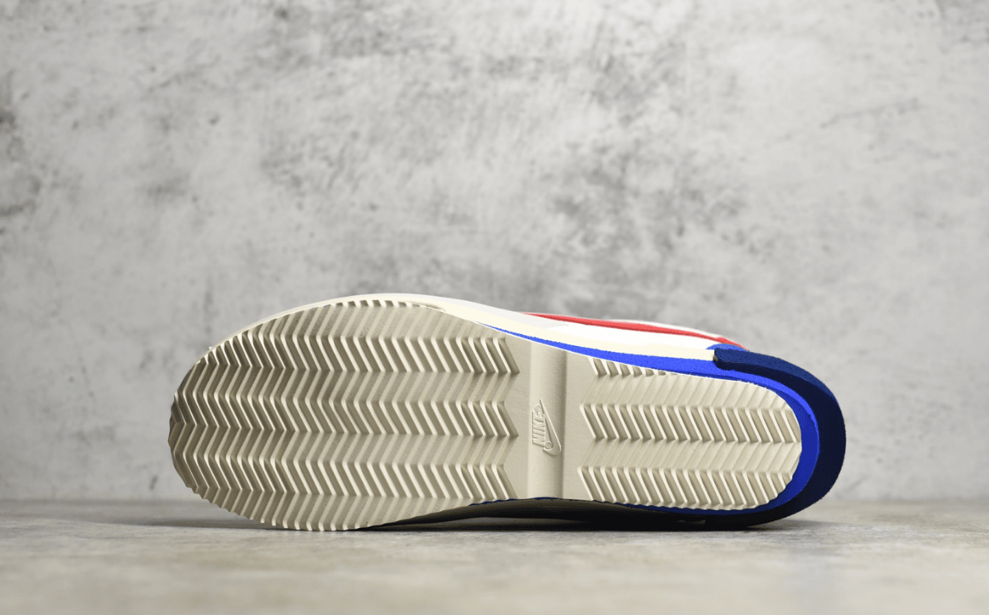 耐克sacai4.0联名款 耐克阿甘气垫联名款 Sacai x Nike Zoom Cortez 4.0 耐克sacai联名解构鞋 货号:DQ0581-100