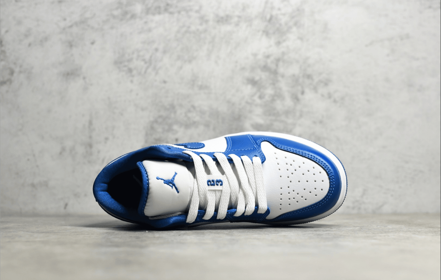 AJ1白蓝低帮板鞋 Air Jordan 1 Low “Marina Blue” 深海蓝AJ1牛皮革 货号:DC0774-114