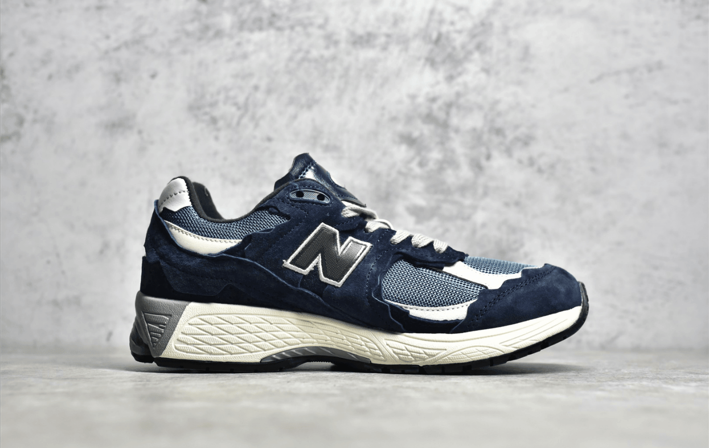 新百伦NB2002R深蓝色纯原版本 New Balance ML2002 新百伦复古跑鞋 货号：M2002RDF