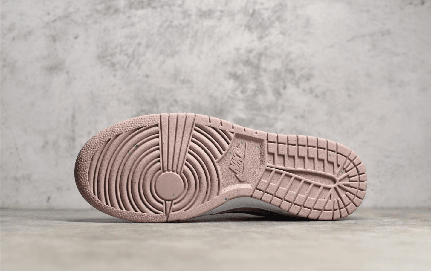 耐克Dunk樱花低帮 Nike Dunk Low 耐克Dunk粉色低帮充正纯原版本 货号:DO6485-600