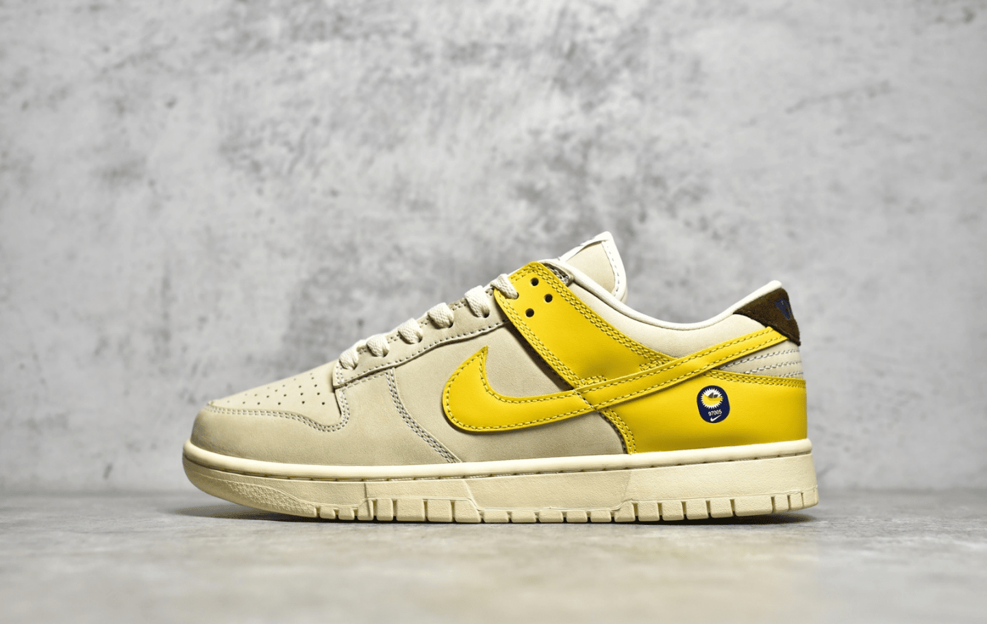 耐克SB Dunk香蕉低帮板鞋Nike SB Dunk Low LX Banana 耐克SB Dunk白黄低帮 货号:DR5487-100