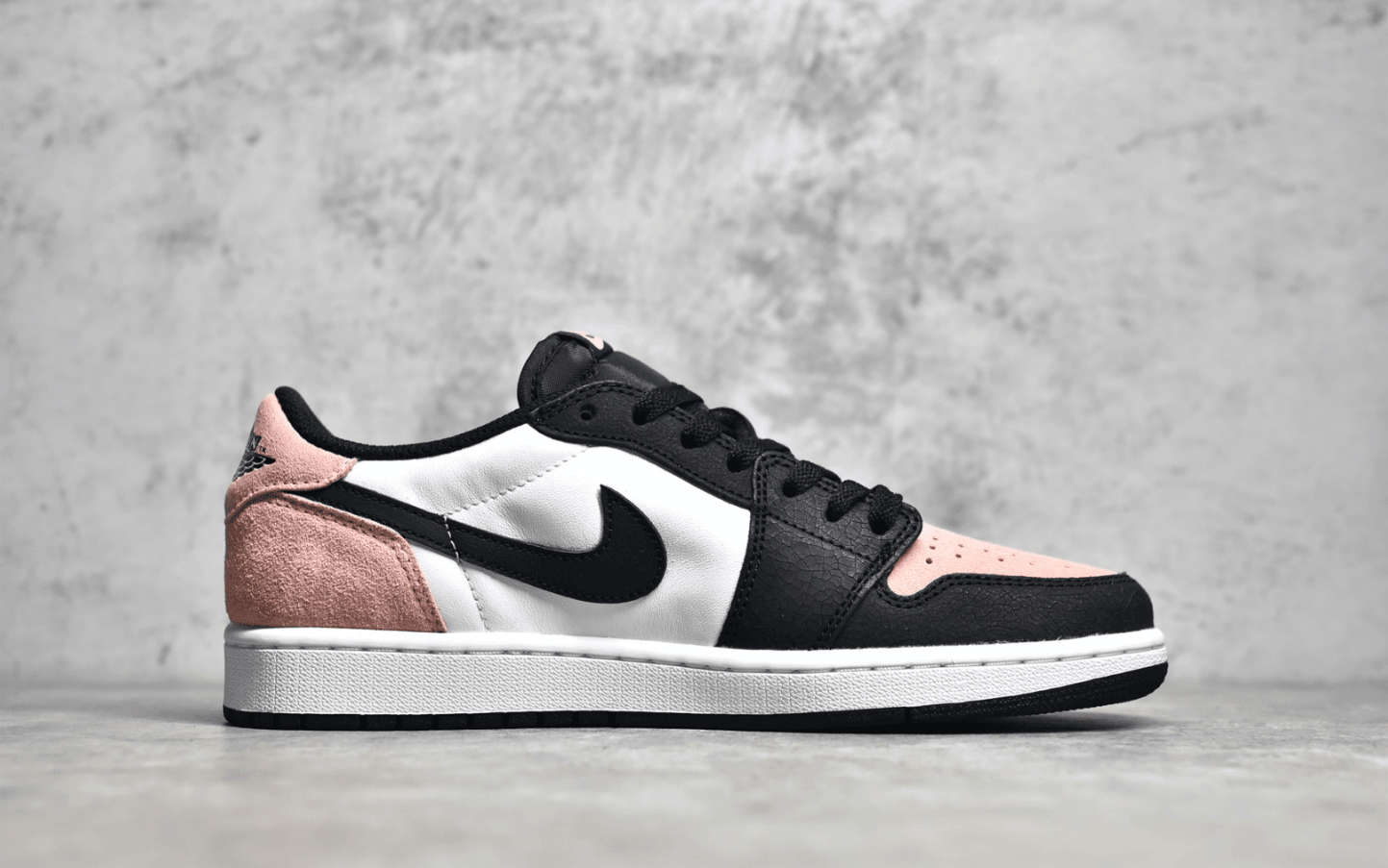 AJ1黑粉低帮 Air Jordan 1 RETRO Low OG AJ1粉色爆裂纹低帮 货号:CZ0790-061