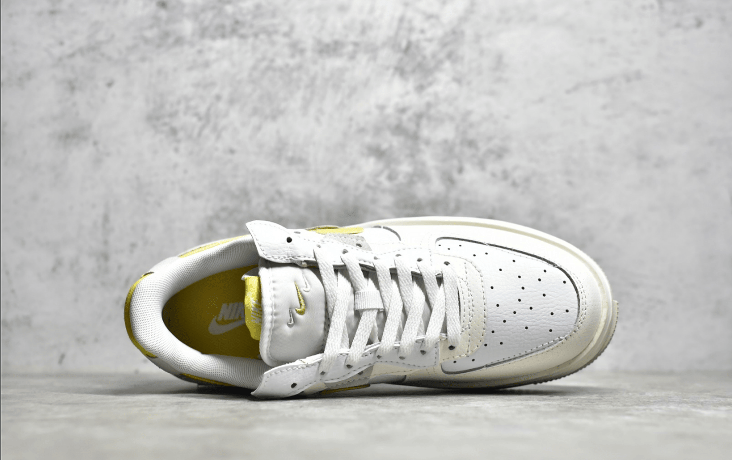 耐克空军马卡龙白黄低帮 Nike Air Force 1 low 外贸耐克空军渠道 耐克空军带气垫 货号:DV6984-100