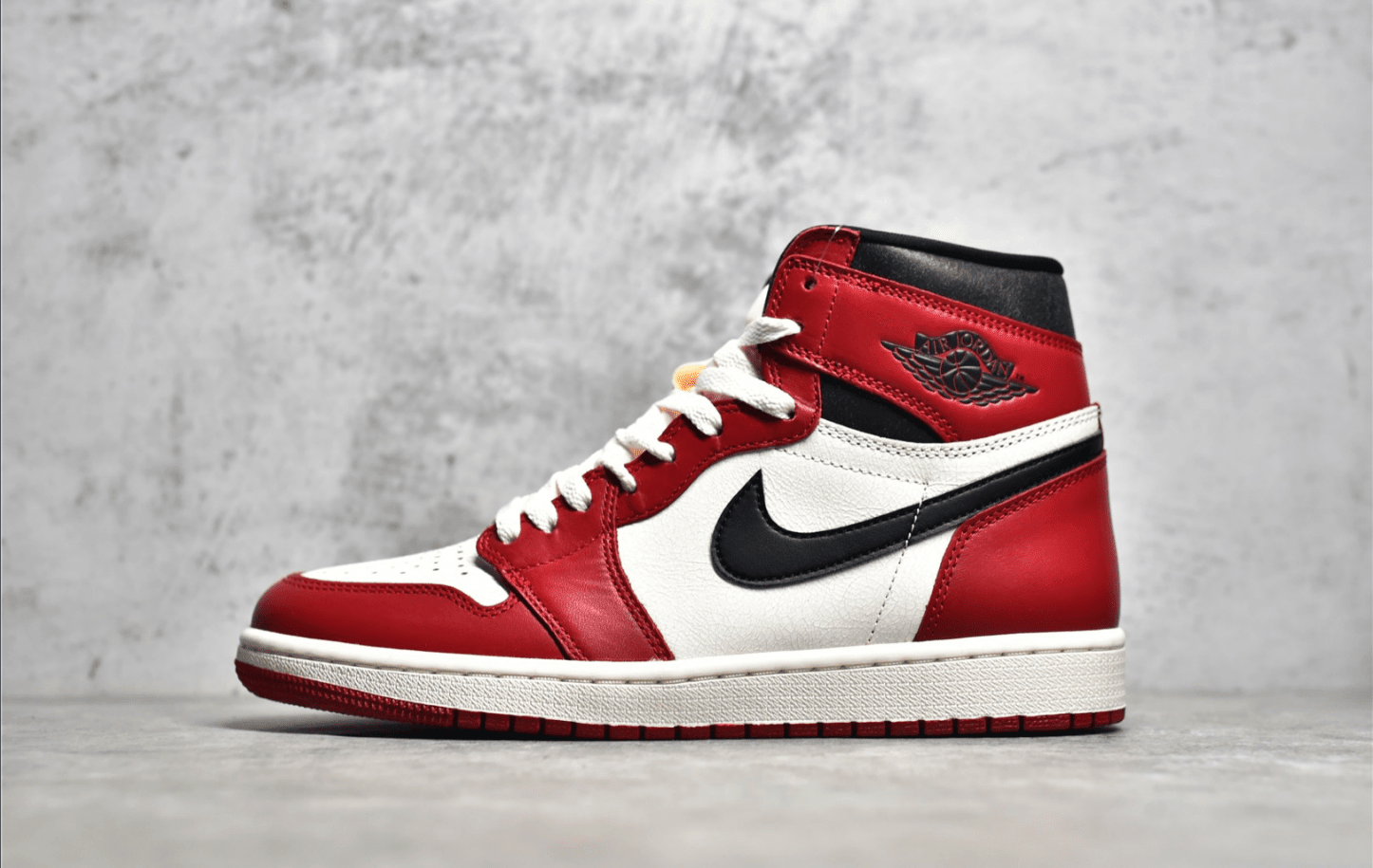 AJ1芝加哥做旧高帮 Air Jordan 1 Retro AJ1白红高帮复刻 AJ1正品 货号:DZ5485-612