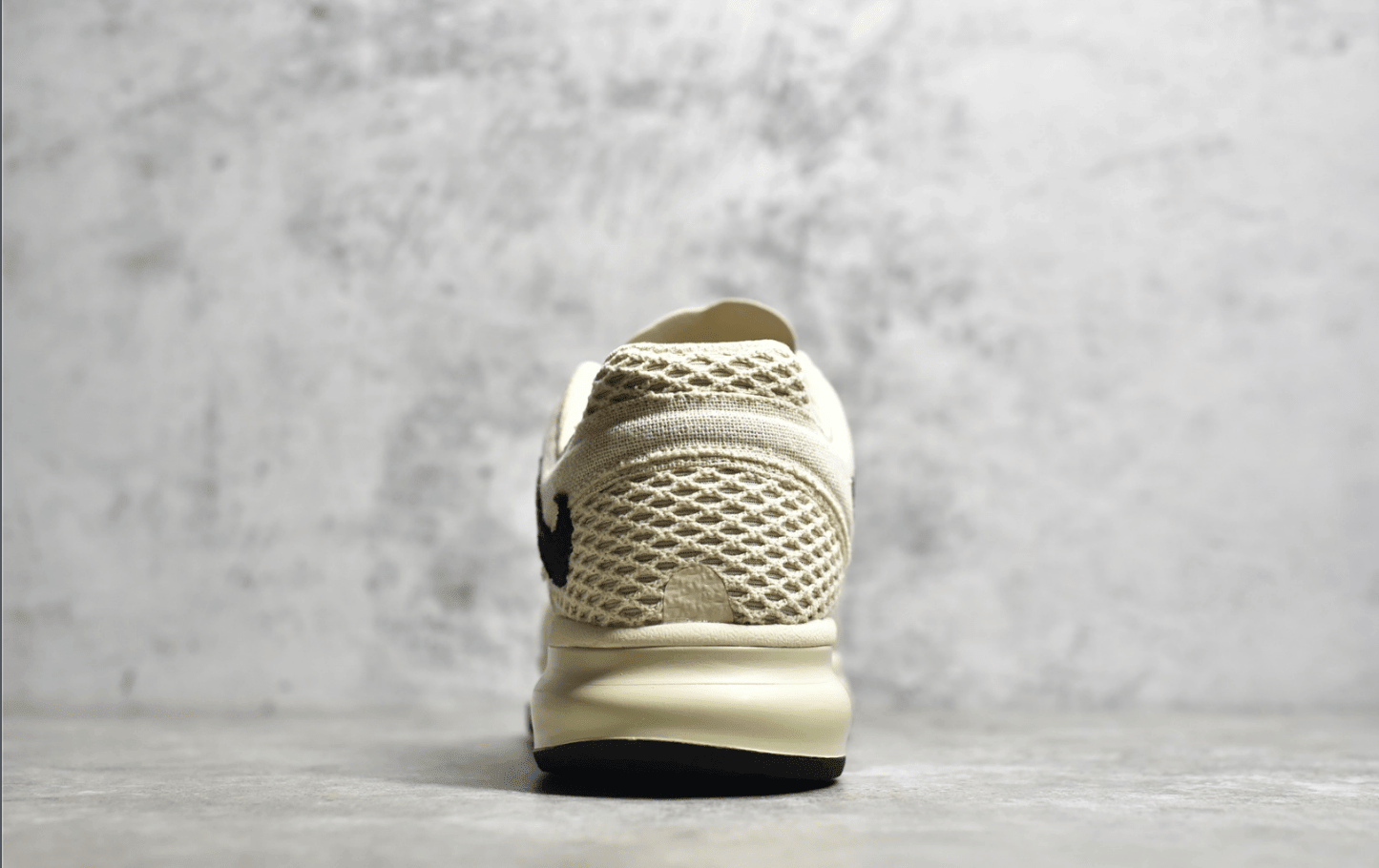 耐克AIR MAX2015斯图西联名米白黑 Stussy x Nike Air Max 2015 "Fossil" 耐克新款联名跑鞋 货号:DM6447-200