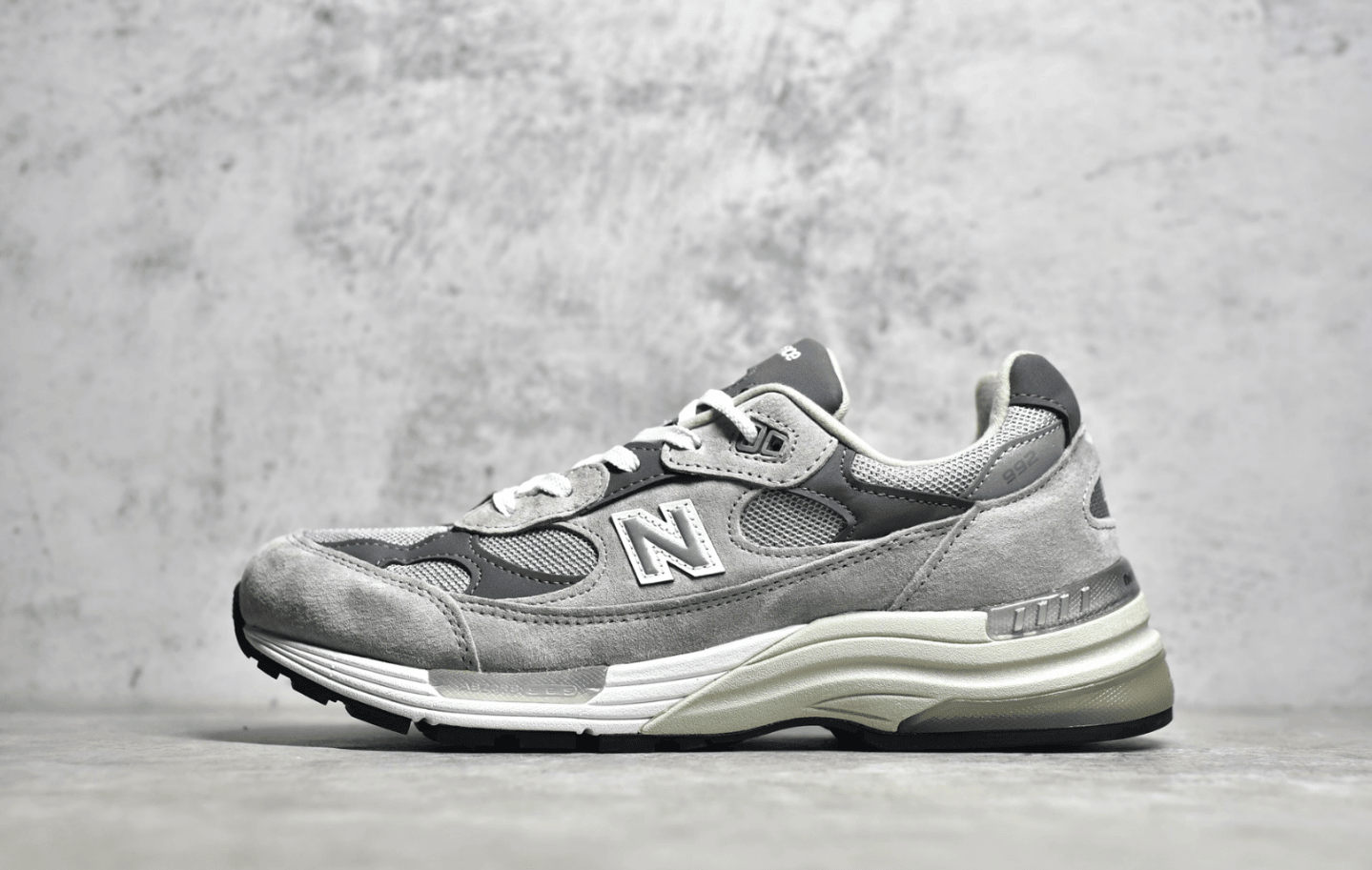 新百伦NB992元祖灰总统缓震跑鞋 New Balance 992 美产新百伦复刻 一手货源 货号:M992GR