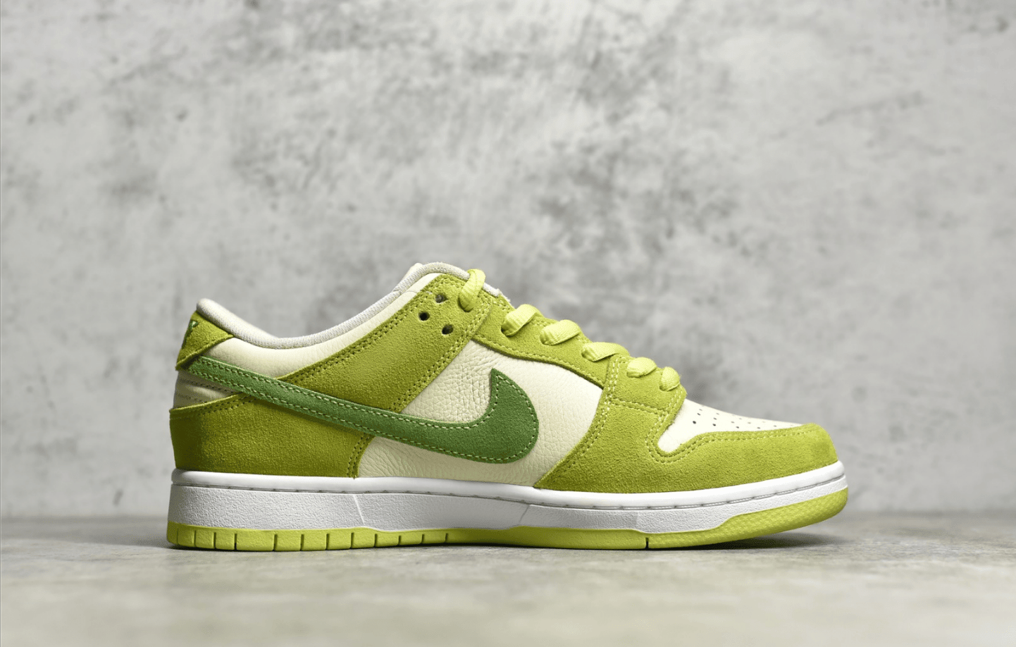 耐克Dunk青苹果低帮 Nike Dunk Low 耐克Dunk气垫 耐克Dunk绿色低帮 货号:DM0807-300
