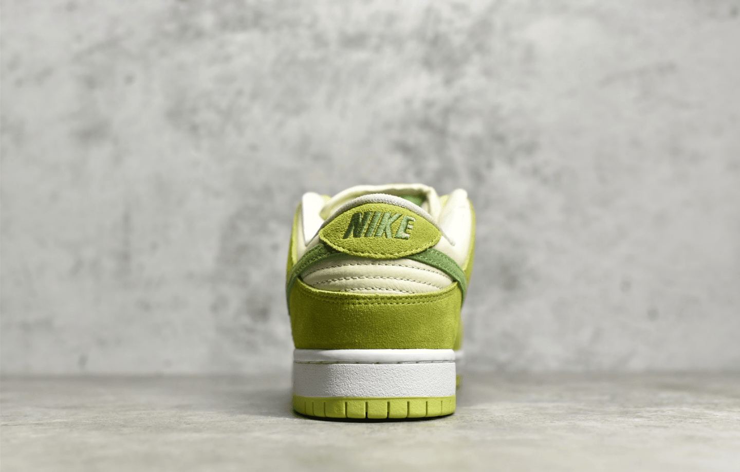 耐克Dunk青苹果低帮 Nike Dunk Low 耐克Dunk气垫 耐克Dunk绿色低帮 货号:DM0807-300