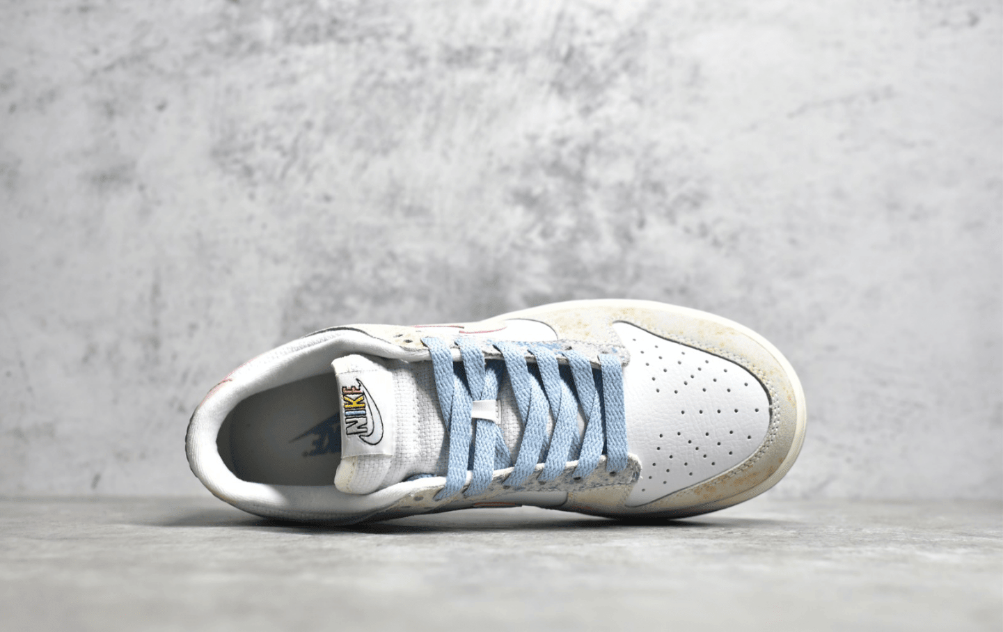 耐克SB Dunk复活节白蓝粉低帮 Nike SB Dunk Low 耐克Dunk原厂气垫 原厂皮质 货号:DV6486-100