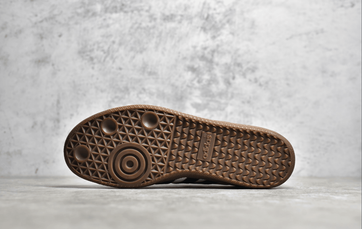 阿迪达斯Samba白黑生胶低帮板鞋 Adidas Samba OG FT 阿迪达斯休闲透气板鞋 货号:B75806