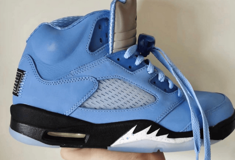 Air Jordan 5 “UNC”,DV1310-401,AJ5北卡蓝,AJ5蓝色 AJ5北卡蓝 Air Jordan 5 “UNC” 新款AJ5蓝色 耐克缓震球鞋 AJ5新款 货号:DV1310-401