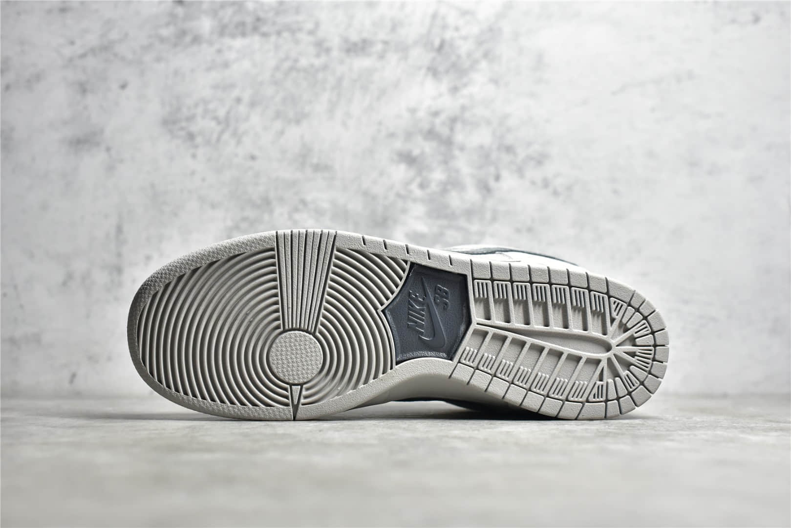 NIKE DUNK LOW PRO,854866-016,耐克Dunk灰色麂皮低帮 IMG_256