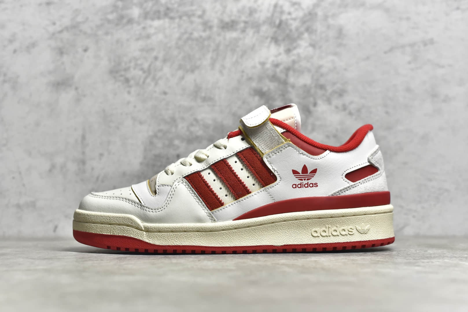 adidas originals Forum 84 Low,GY6981,阿迪达斯白红板鞋,莆田阿迪达斯货源 IMG_256