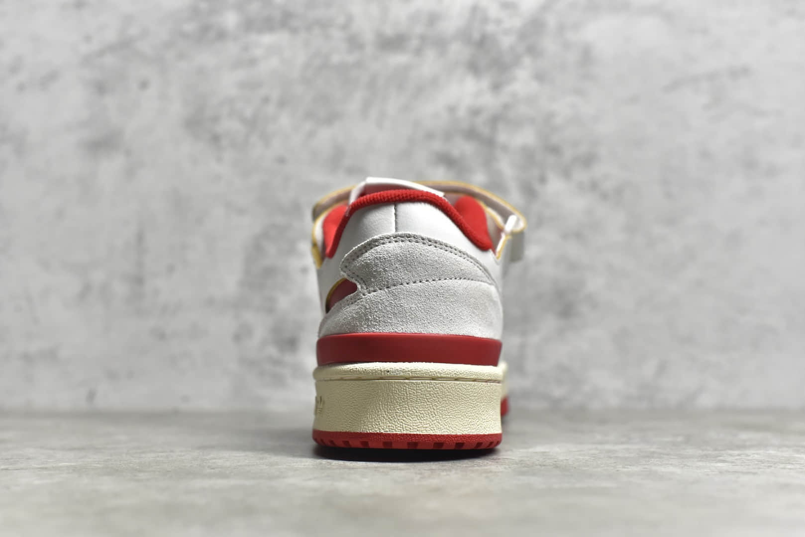 adidas originals Forum 84 Low,GY6981,阿迪达斯白红板鞋,莆田阿迪达斯货源 IMG_256