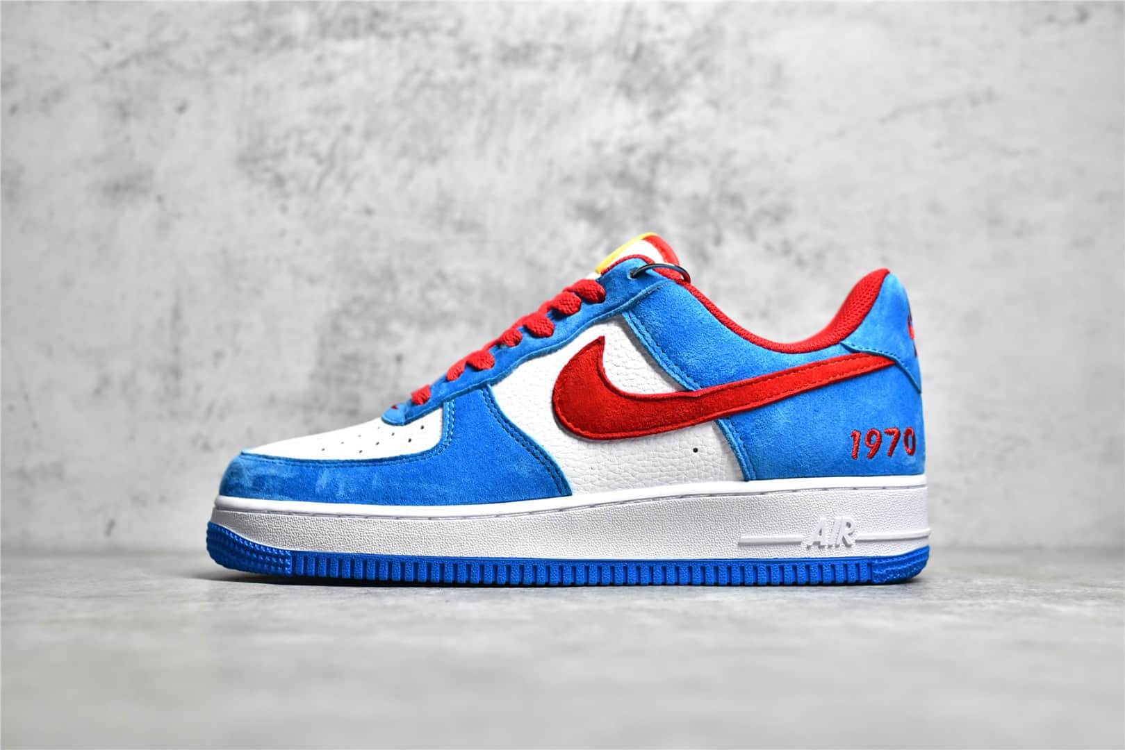 DK1288-600,耐克空军哆啦A梦联名,耐克空军白红蓝,耐克空军红蓝 IMG_256