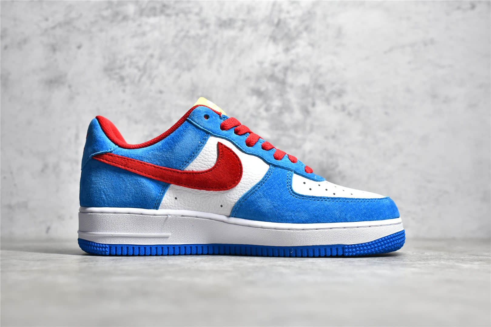 DK1288-600,耐克空军哆啦A梦联名,耐克空军白红蓝,耐克空军红蓝 IMG_256