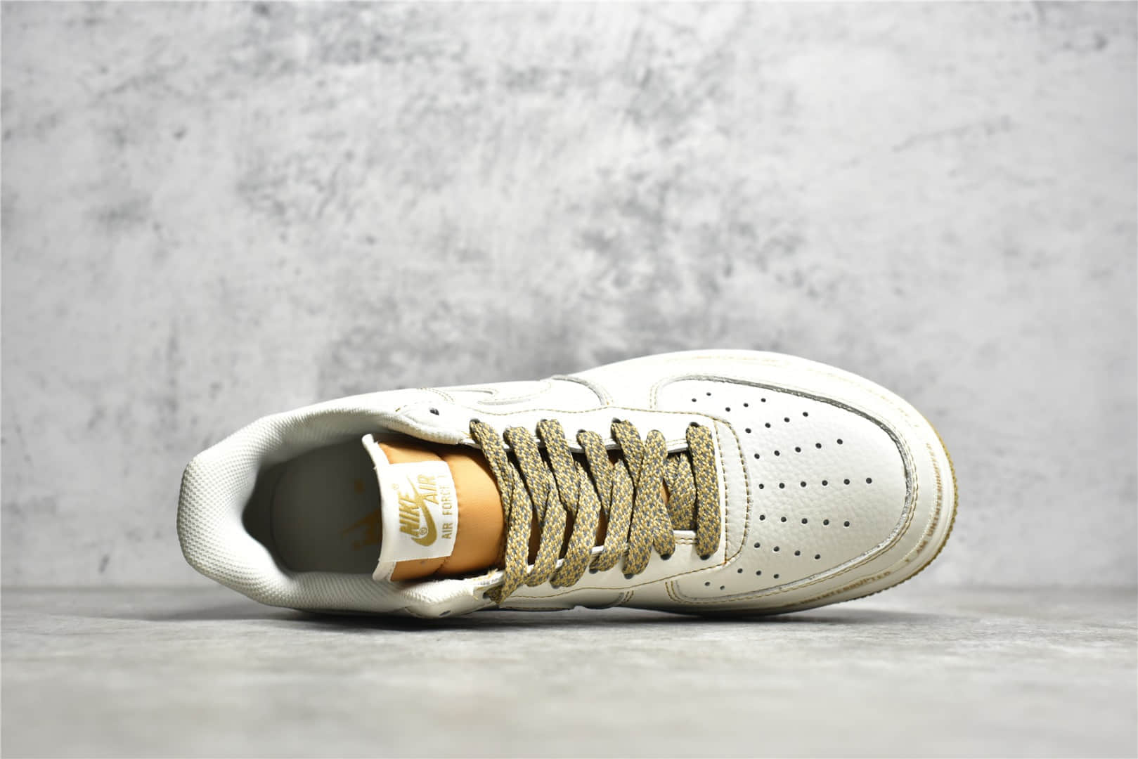 UN0824-332,耐克空军白金,莆田耐克工厂,耐克空军白色低帮 IMG_256