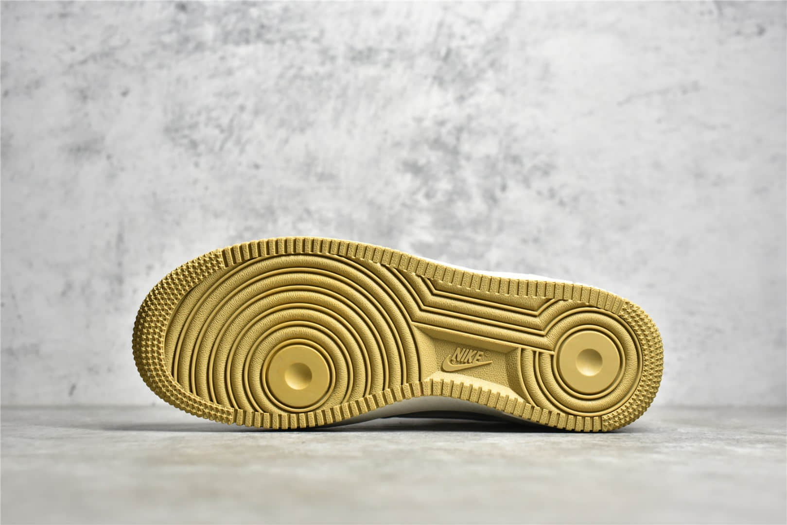 UN0824-332,耐克空军白金,莆田耐克工厂,耐克空军白色低帮 IMG_256