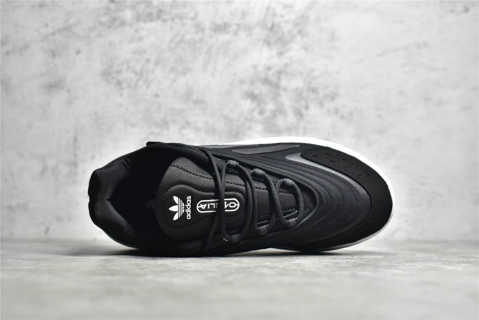 GW8114,adidas Originals Ozelia,阿迪达斯黑色跑鞋,阿迪达斯奥泽利亚跑鞋 IMG_256
