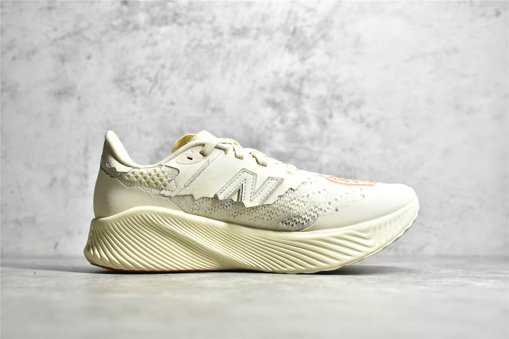 MSRCELTD,新百伦石头岛联名,NB米黄色跑鞋,高仿新百伦货源 IMG_256