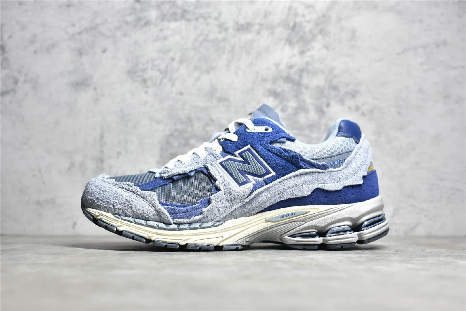 正品新百伦代购 新百伦NB2002R蓝色 New Balance  2002r 新百伦复刻 货号：M2002RDI