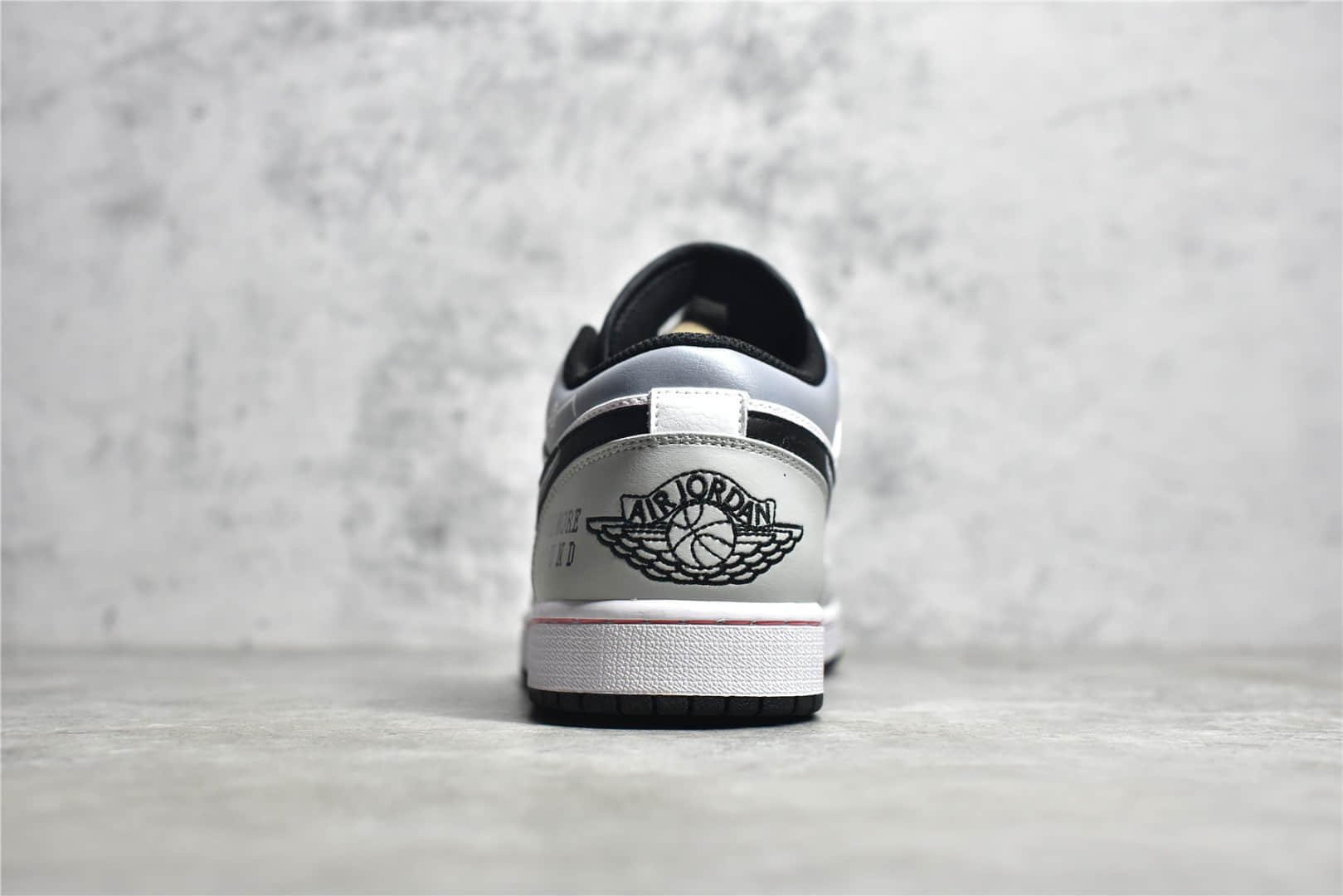 553558-062,AJ1灰色低帮,AJ1灰色涂鸦,高仿AJ1低帮,莆田AJ1工厂 IMG_256