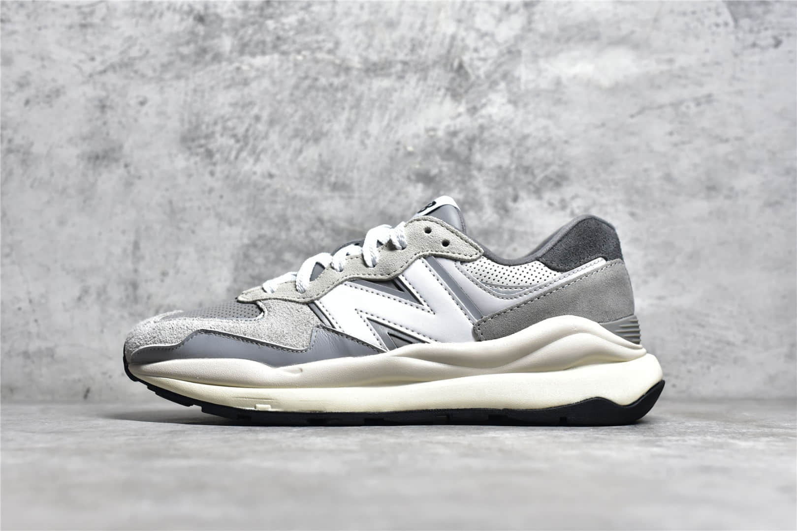 M5740TA,新百伦灰色跑鞋,NB5740灰色,NB5740鸳鸯灰白,莆田新百伦工厂 IMG_256